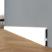 Plintă din Polimer Dur SAFIR 100 – Finisaj Premium și Durabilitate